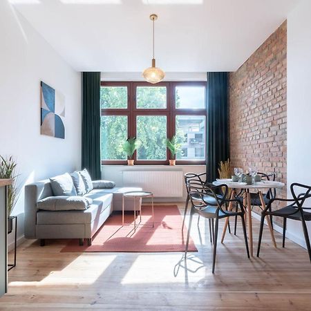 Retro Point Jezyce Apartment Poznan Bagian luar foto